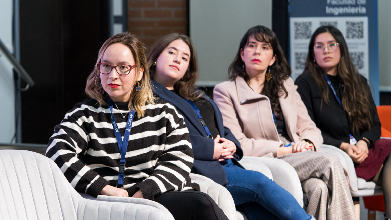 Tituladas contaron sus experiencias en Día Internacional de la Mujer en Ingeniería